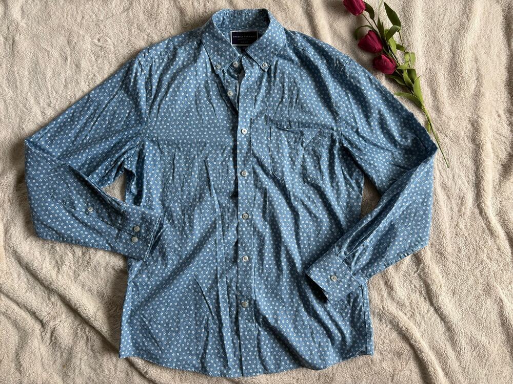 Charles Tyrwhitt Non-Iron Slim Fit Button Down Medium